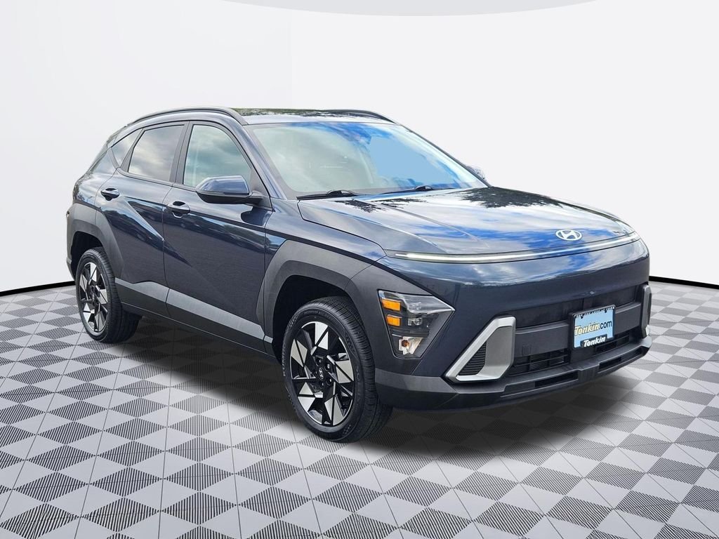 Certified Used 2025 Blue Hyundai SEL Convenience image 8
