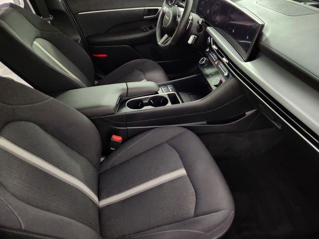 2025 Hyundai Sonata SEL - Photo 14