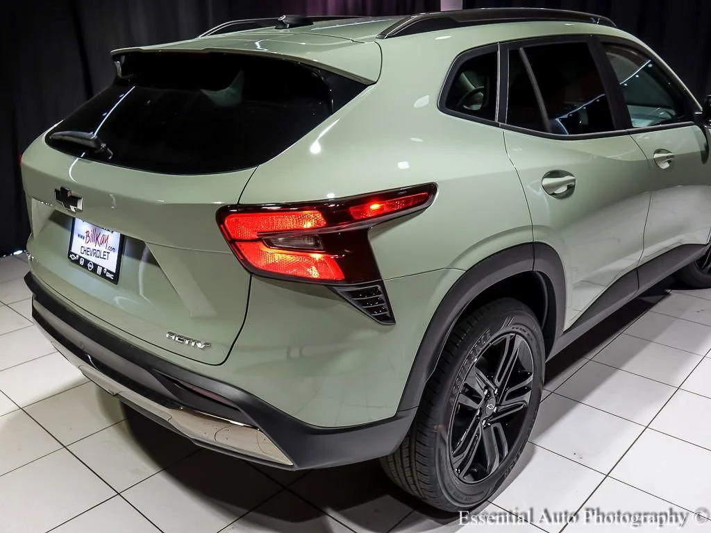 2026 Chevrolet Trax Activ - Photo 8