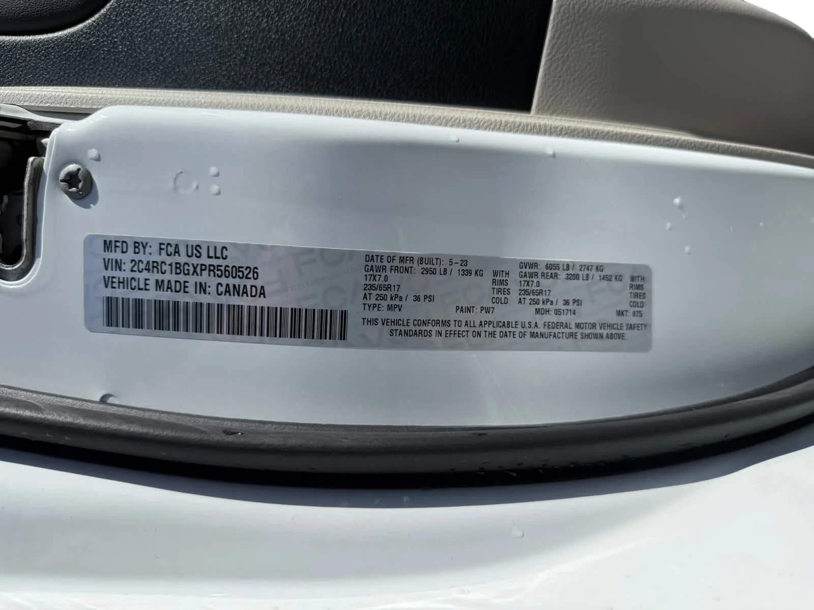 Used 2023 Bright White Clearcoat Chrysler Touring L image 25