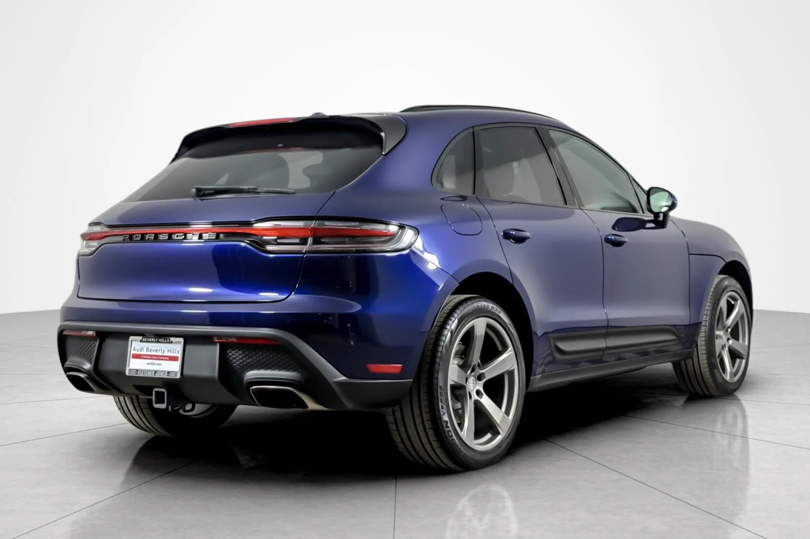 Used 2023 BLUE Porsche  image 5
