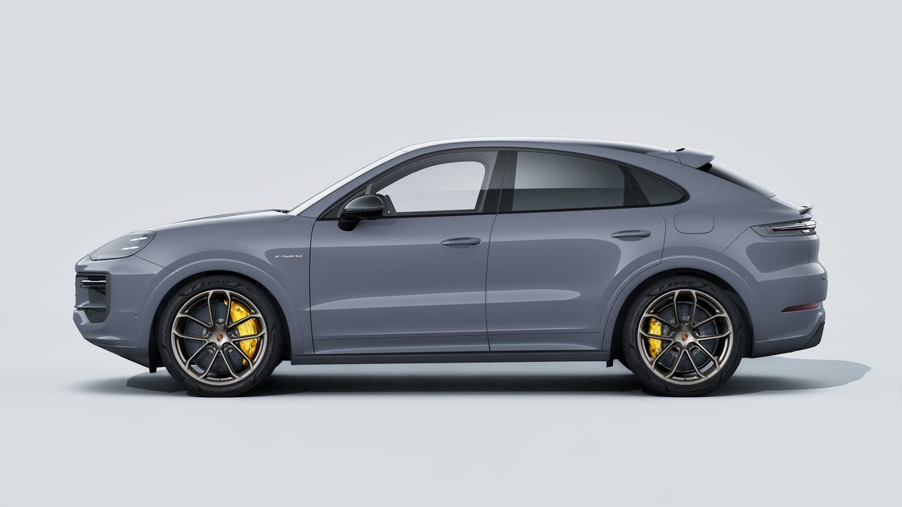 New 2026 Arctic Grey Porsche Turbo E-Hybrid Coupe image 2
