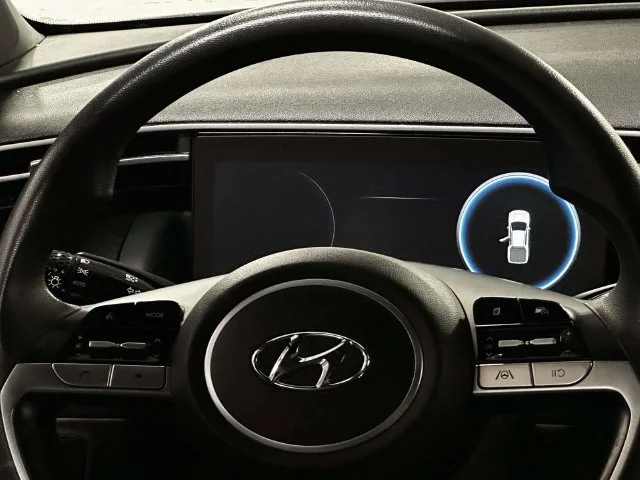 Used 2022 Ice White Hyundai SEL image 20