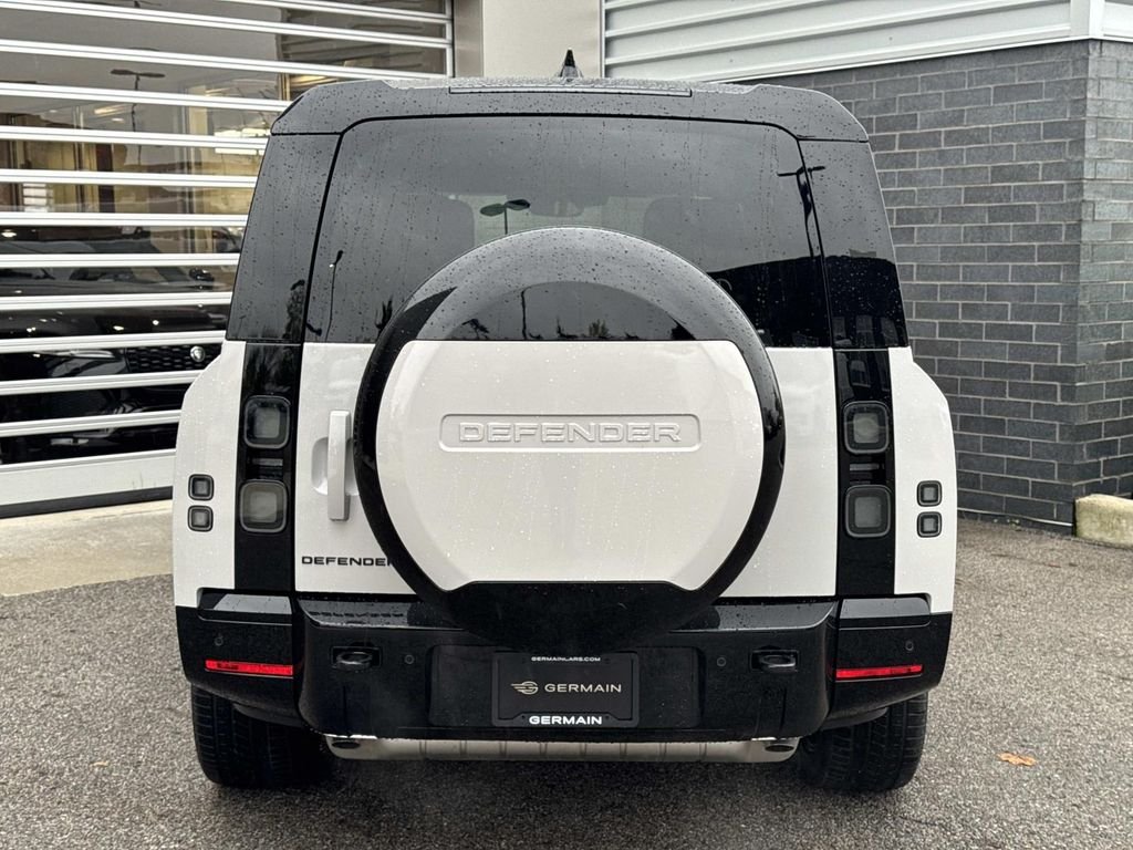 New 2026 Borasco Grey Land Rover X-Dynamic SE image 5