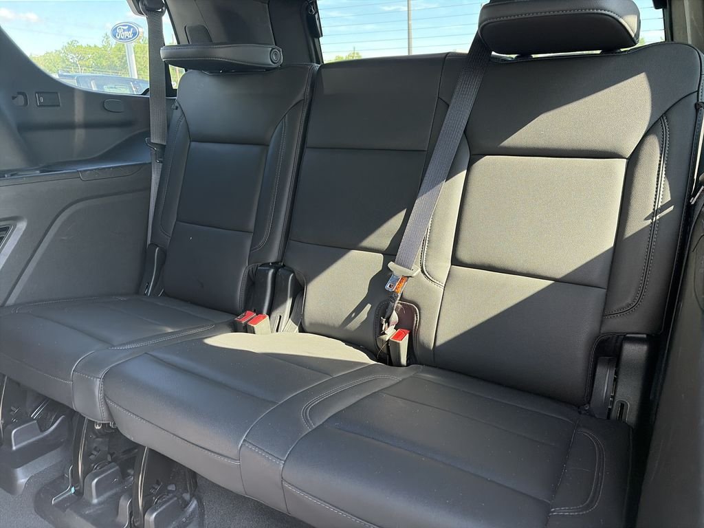 Used 2023 Gray Chevrolet LT image 33