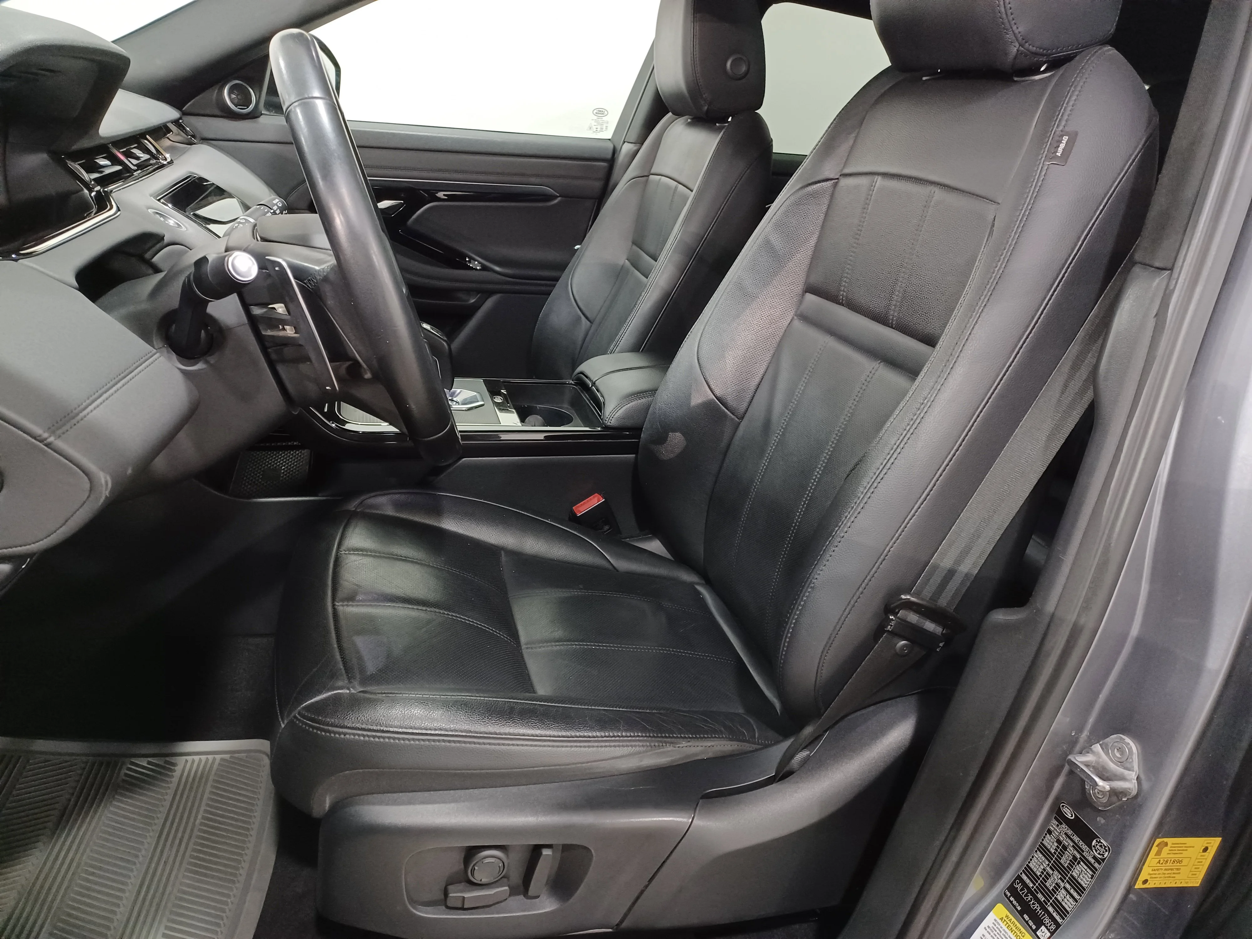 Used 2023 Eiger Grey Metallic Land Rover P250 R-Dynamic SE*Adaptive Cruise | Nav | Pano Roof | Htd Wheel | Htd Leather | Lane Keep Assist image 10