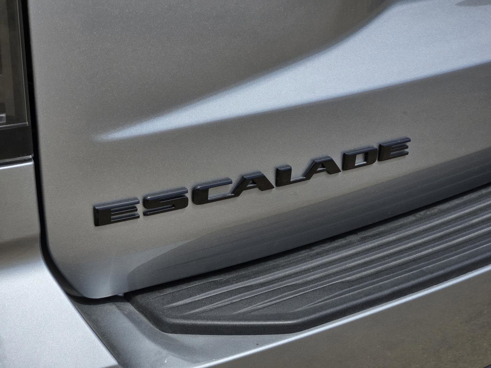 Used 2025 Argent Silver Metallic Cadillac 4WD Sport image 10