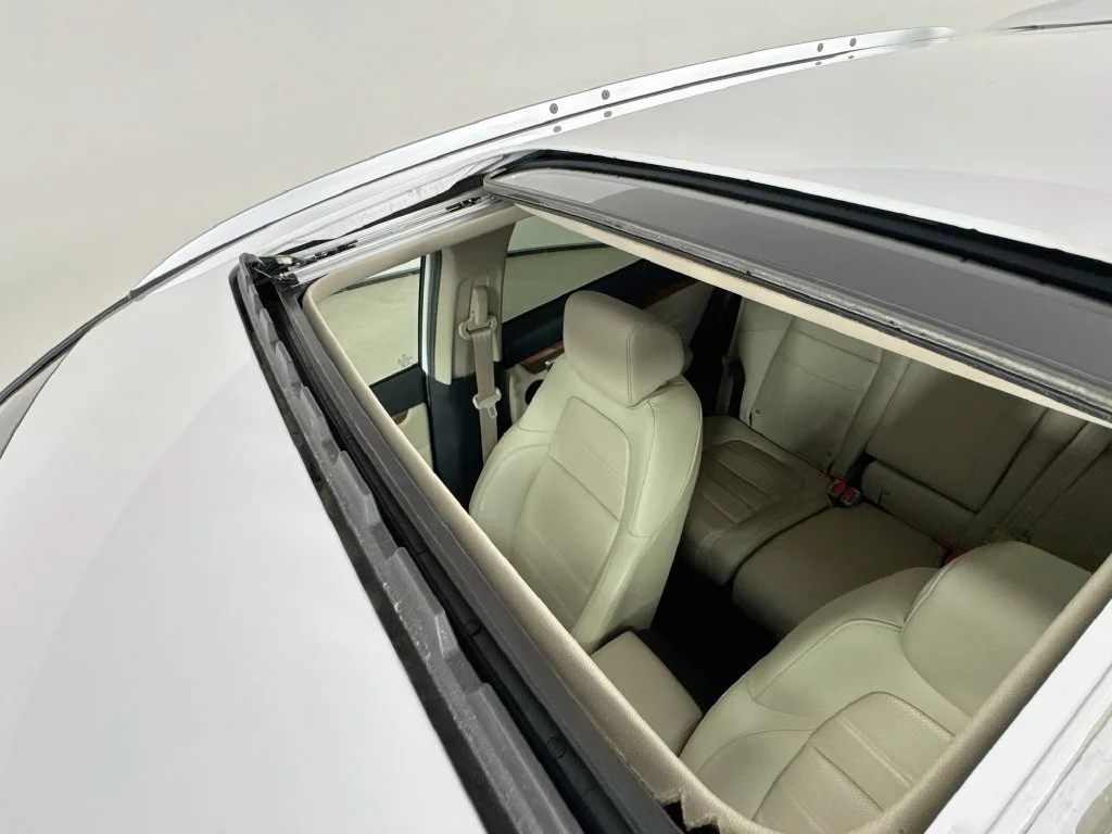 Certified Used 2021 White Honda Touring image 26