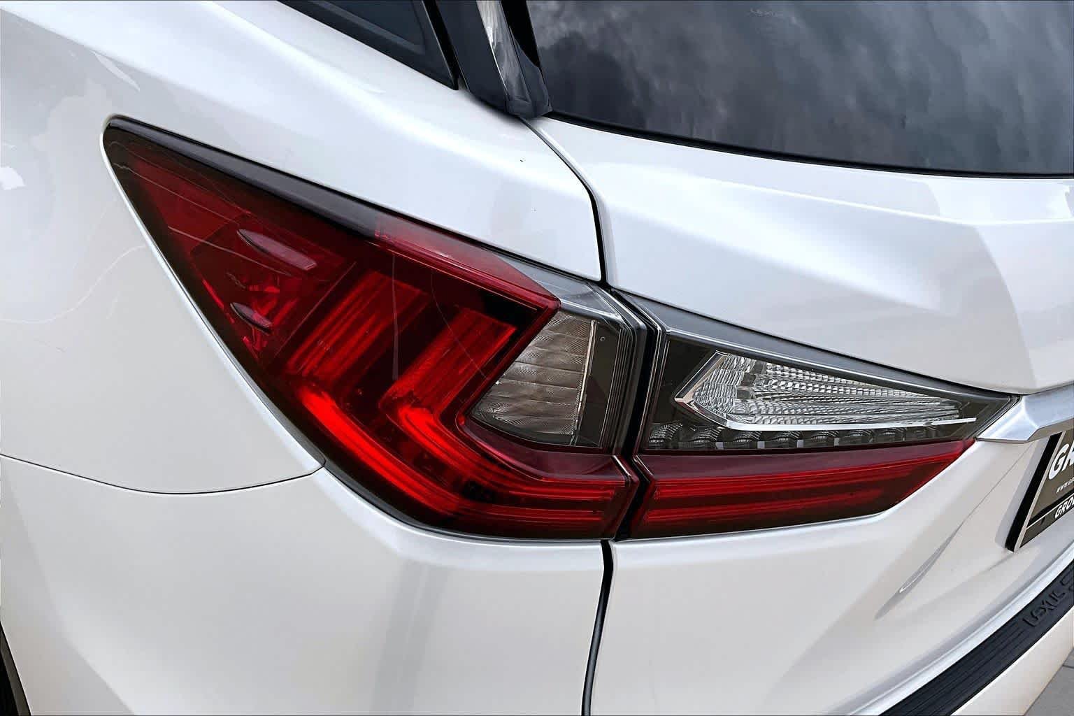 Used 2022 Eminent White Pearl Lexus  image 29