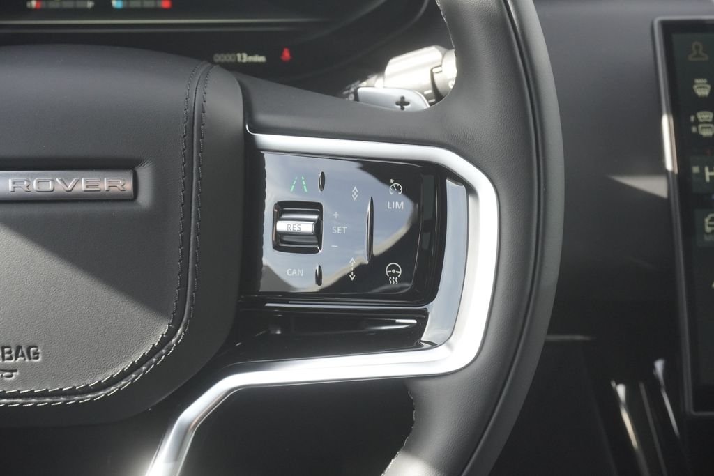 New 2026 Carpathian Grey Land Rover SE image 13