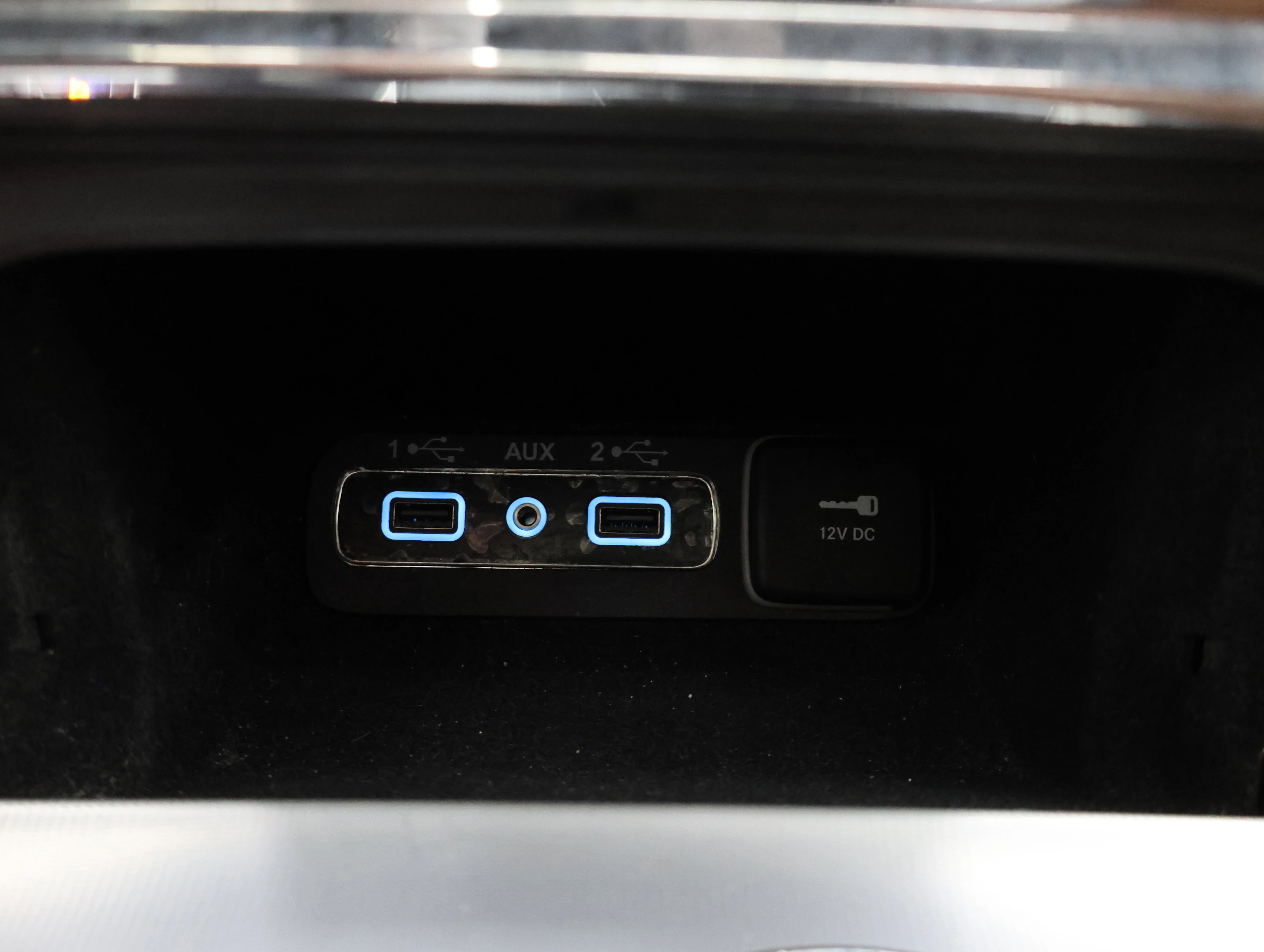 Used 2020 Bright White Clearcoat Jeep Summit image 46