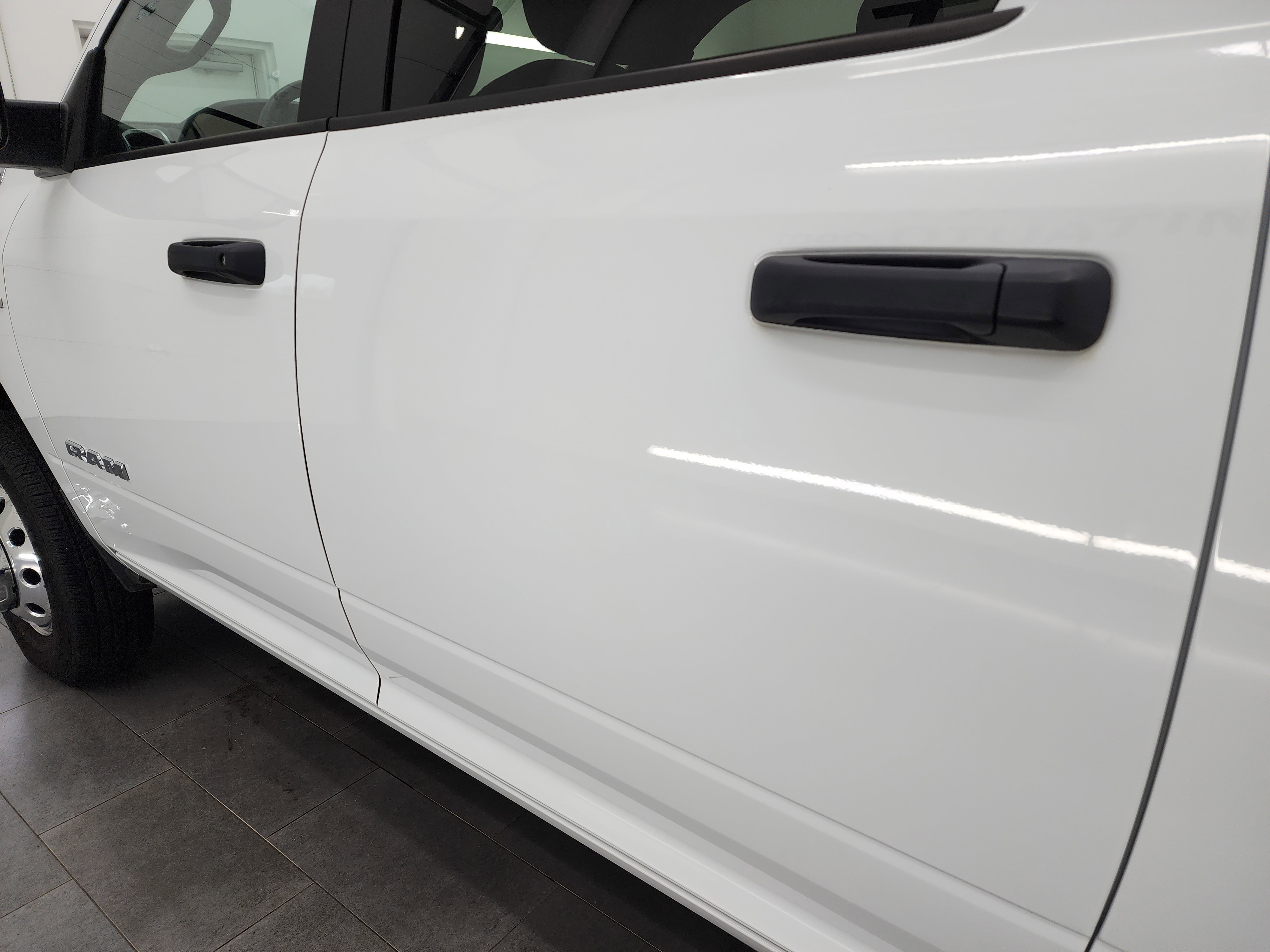 Used 2022 Bright White Clearcoat Ram Big Horn: MEGA-SHORT-DRW-BIG HORN-6.7L DIESEL-4WD-BACKUP CAM-GEORGIA TRUCK image 30