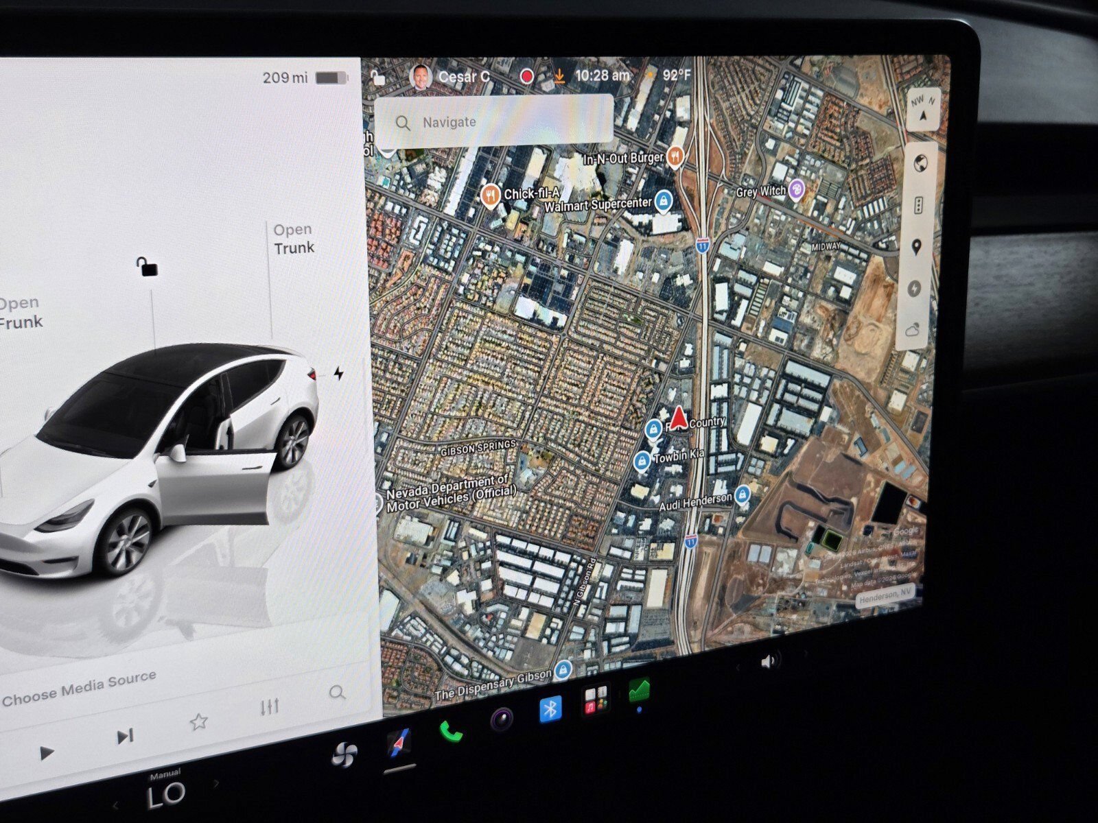 2022 Tesla Model Y Long Range - Photo 22