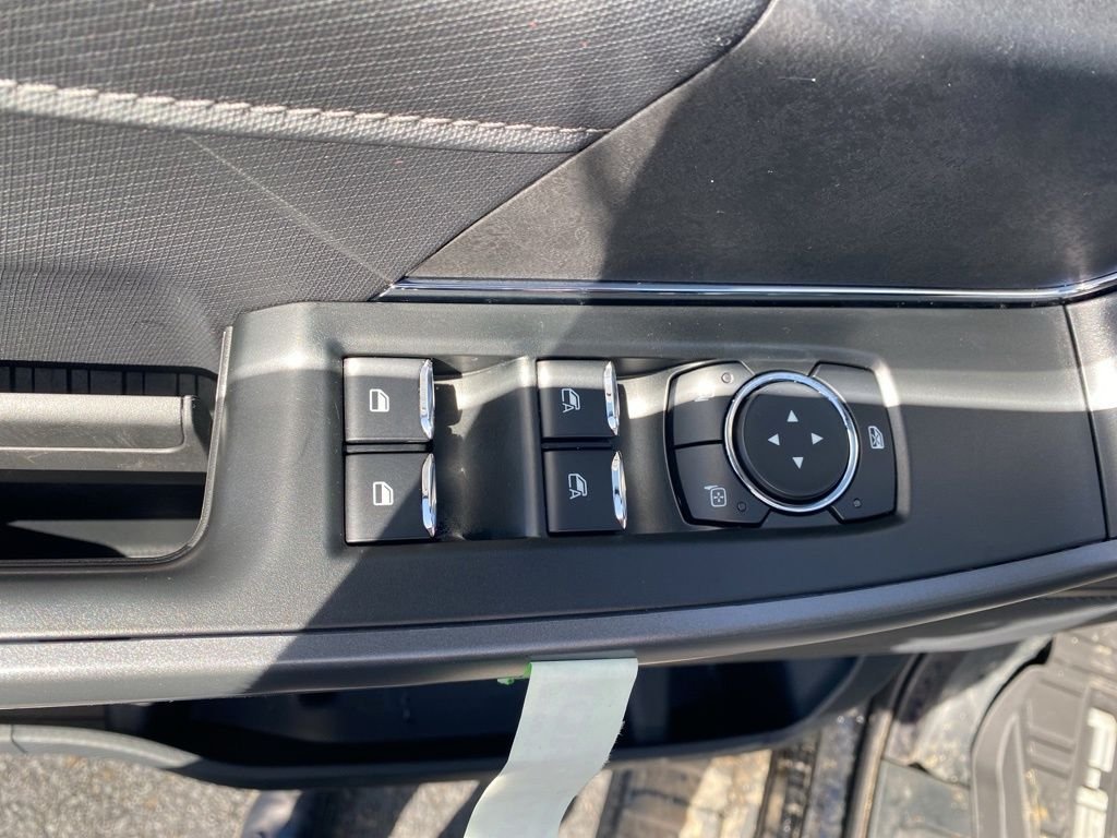 2025 Ford F-150 XLT - Photo 10