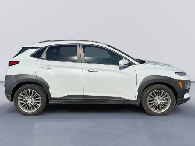 Used 2019 White Hyundai SEL image 1