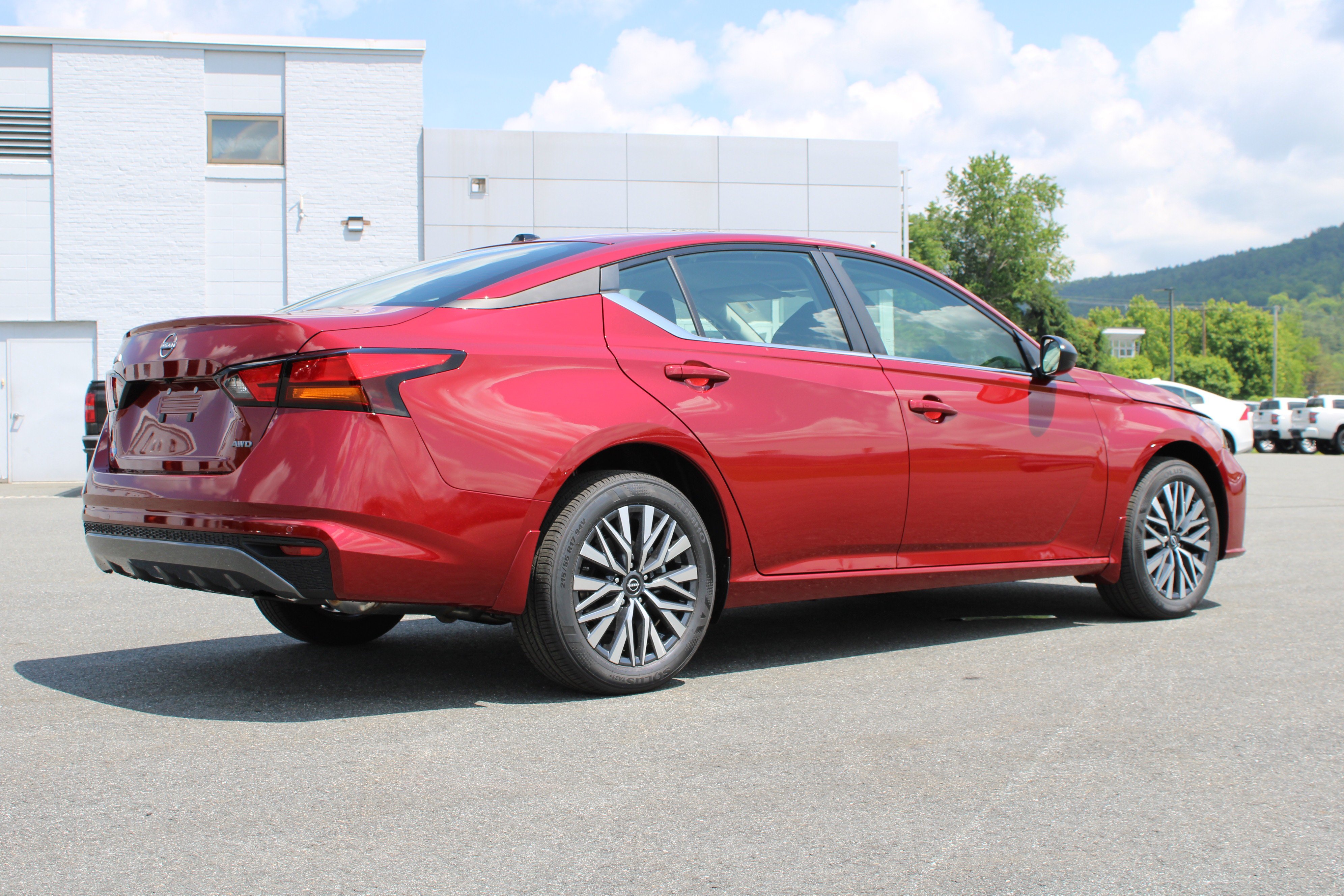 New 2026 Scarlet Ember Tintcoat Nissan SV image 6