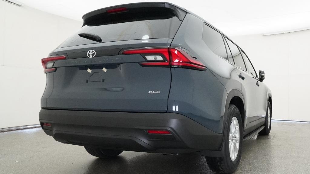 New 2026 Storm Cloud Toyota XLE image 21