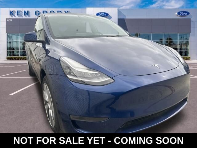 2023 Tesla Model Y Long Range Dual Motor All-Wheel Drive's photo