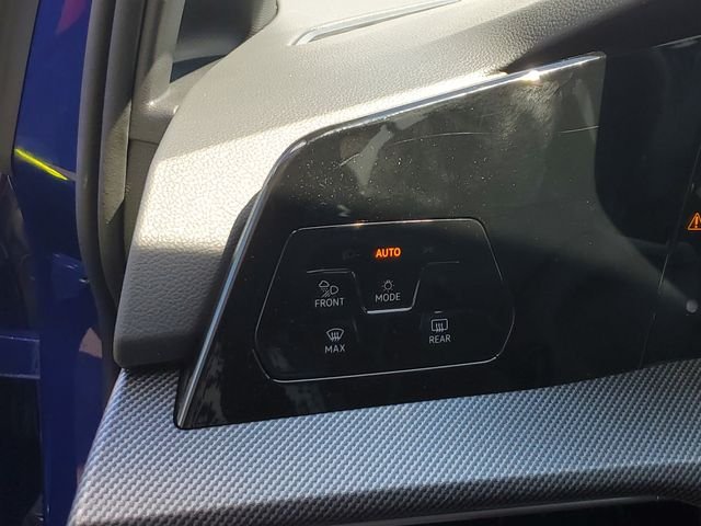 New 2026 Blue Volkswagen 2.0T image 28