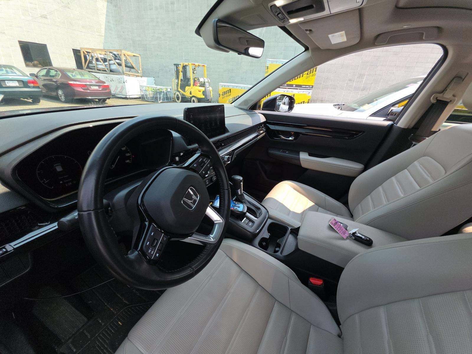 Certified Used 2025 Meteorite Gray Metallic Honda 1.5T AWD EX-L image 8
