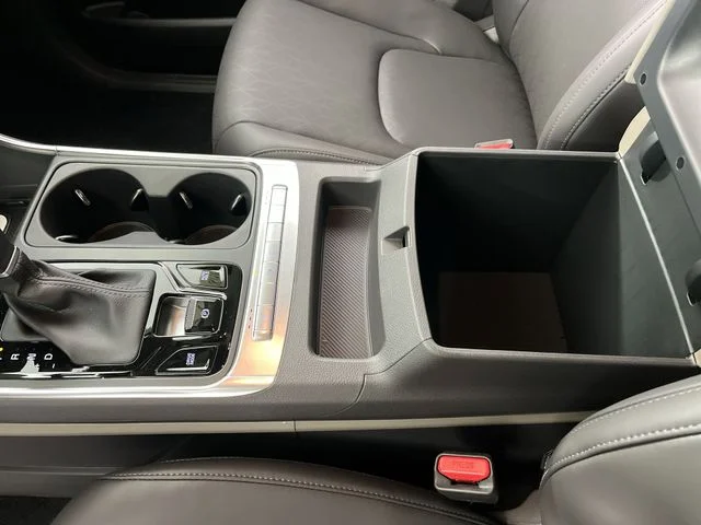New 2026 Ivory Silver Kia EX image 21