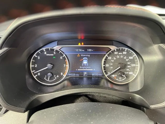 Used 2025 Black Nissan 2.5 SR image 18