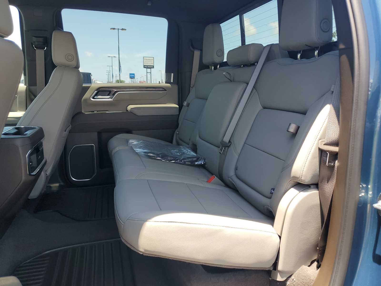 2026 Chevrolet Silverado 3500 HD LTZ - Photo 14