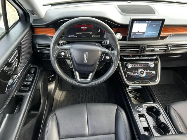 Used 2022 Silver Lincoln Reserve image 28
