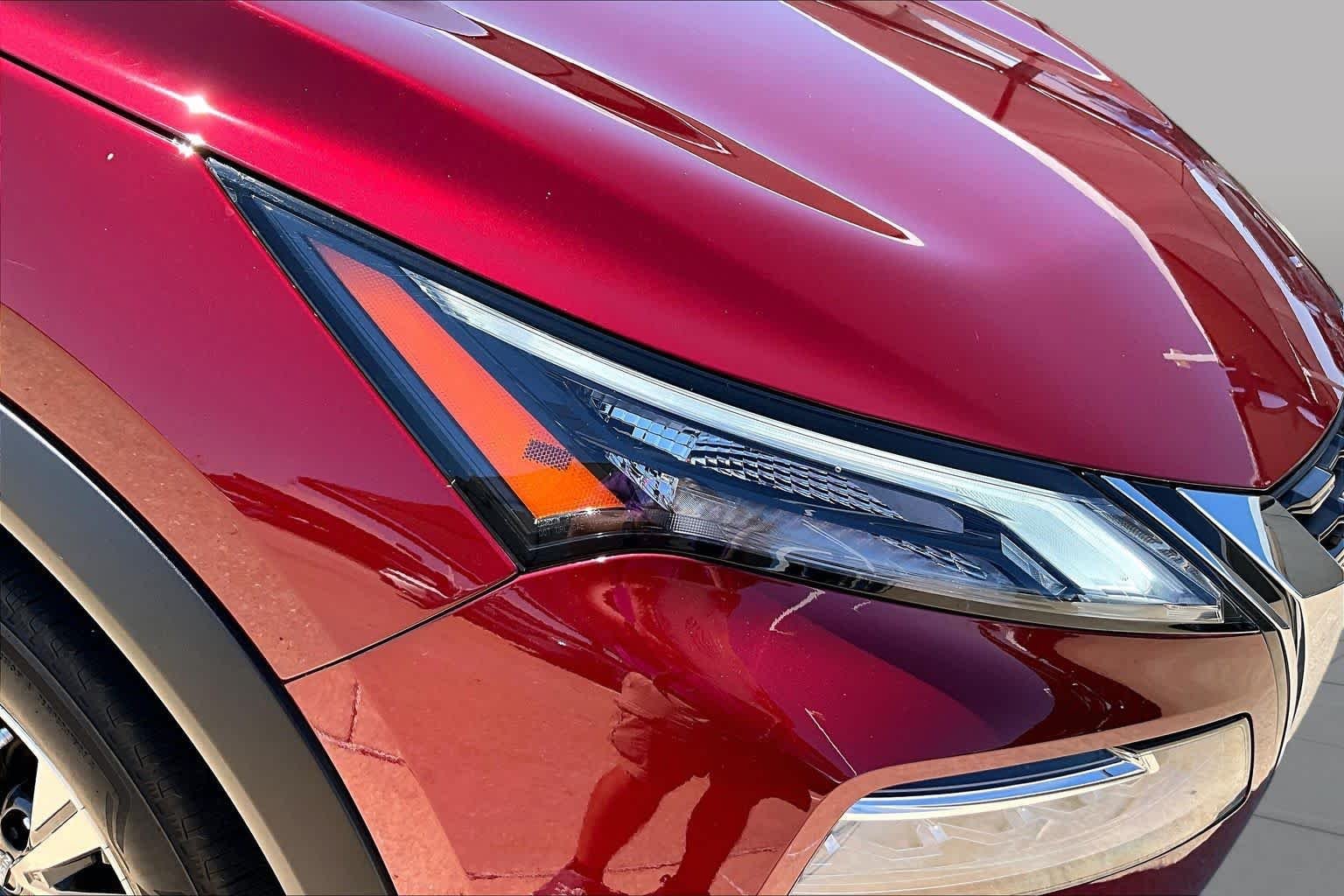 Certified Used 2023 Scarlet Ember Tintcoat Nissan SV image 25