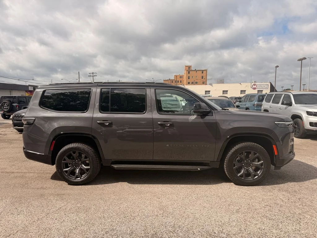 New 2026 Gray Jeep Upland image 5