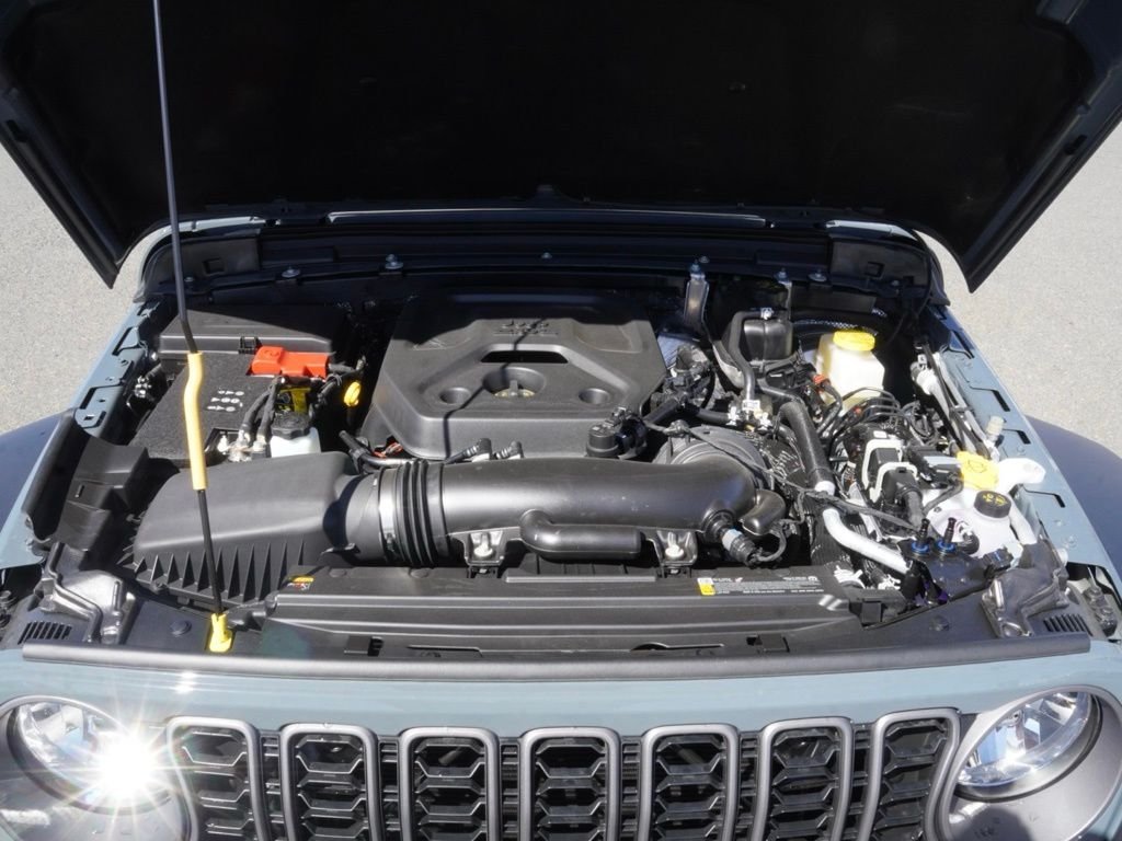 New 2026 Anvil Clear-Coat Exterior Paint Jeep Sport image 28