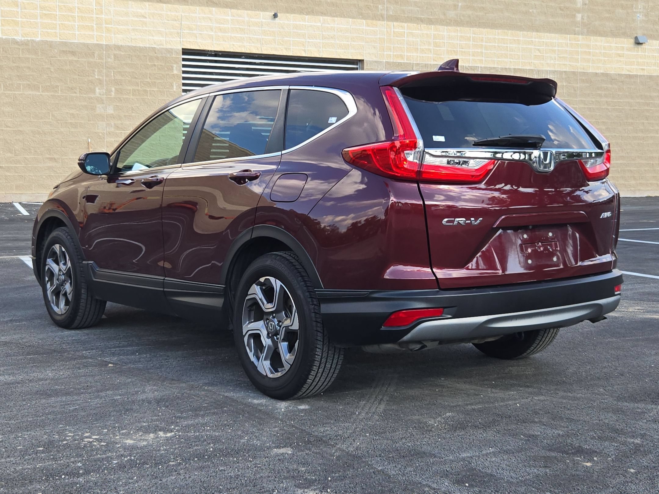 Used 2019 Molten Lava Pearl Honda EX image 5
