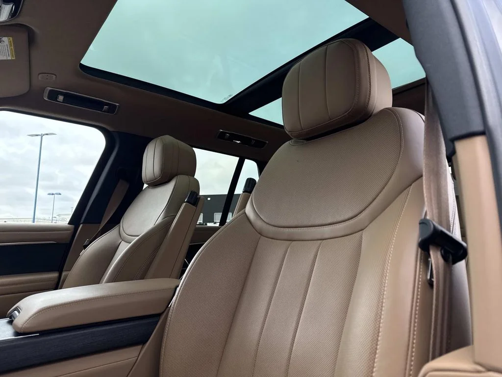 2025 Land Rover Range Rover SE - Photo 20