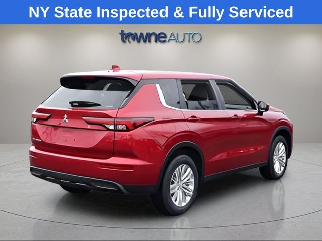 Used 2024 Red Mitsubishi ES image 5