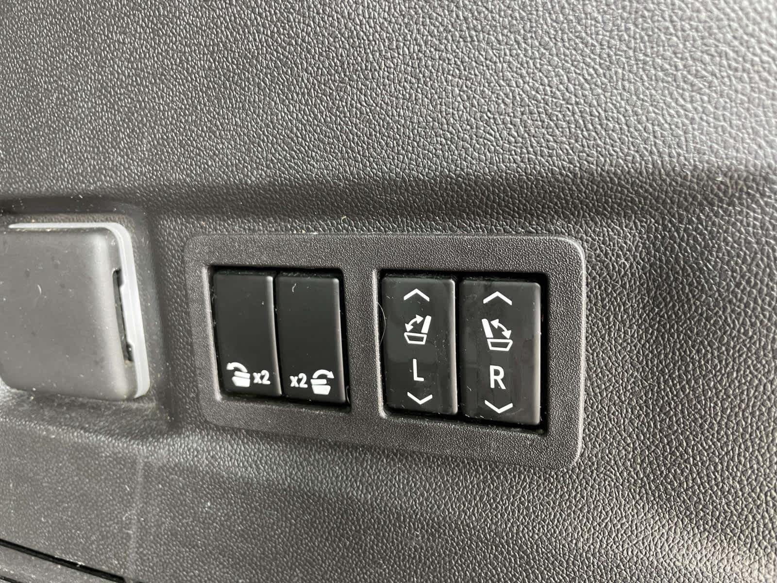 Certified Used 2023 Dark Ash Metallic Chevrolet Z71 image 29
