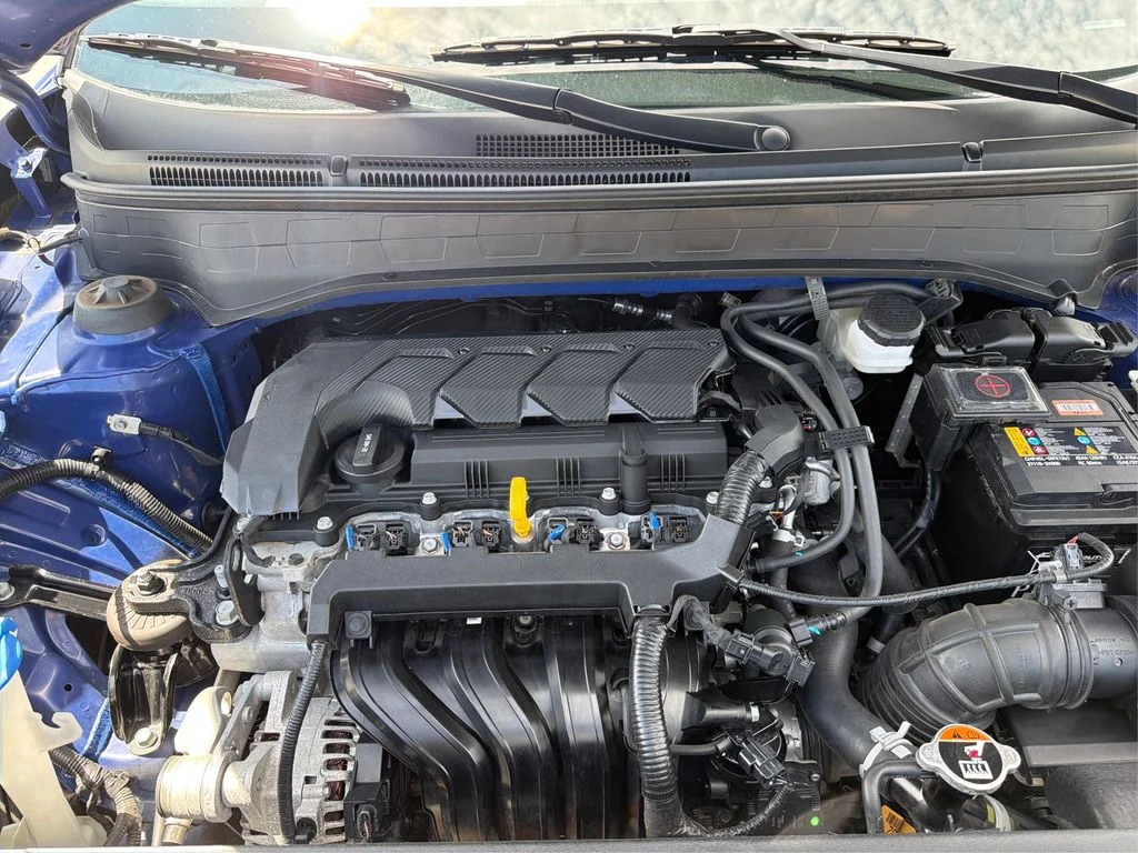 Used 2024 Intense Blue Hyundai SEL image 12