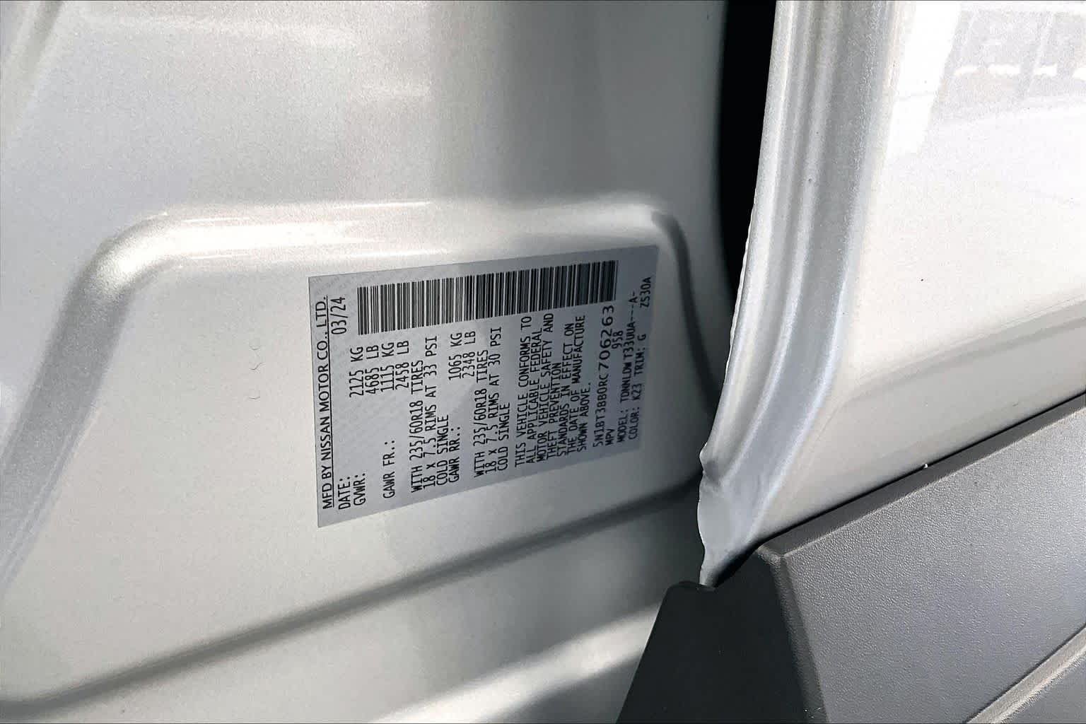 Used 2024 Brilliant Silver Metallic Nissan SV image 33