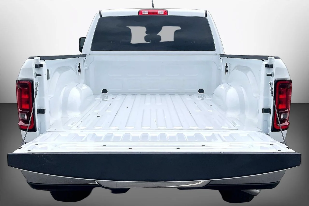 New 2026 Bright White Clearcoat RAM Big Horn image 21