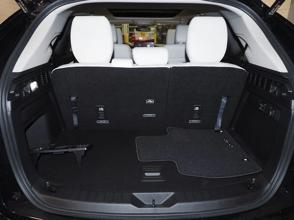 2026 Mazda CX-90 Premium Plus Package - Photo 9