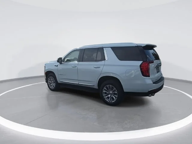 Used 2024 White GMC Denali image 6