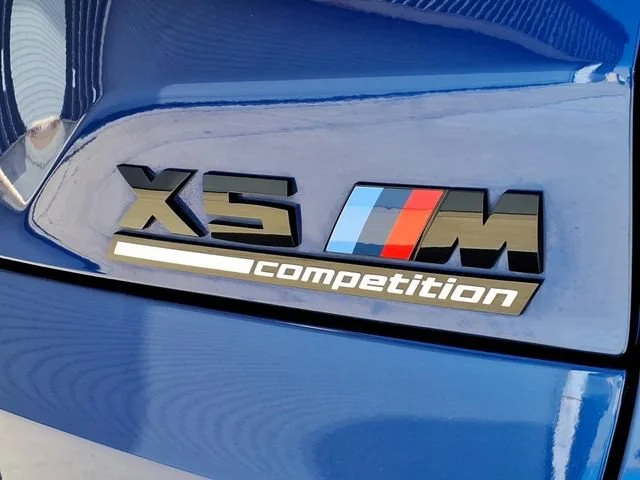 Used 2022 Blue BMW Y image 27