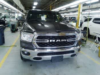 Used 2022 Granite Crystal Clearcoat Metallic Ram Big Horn image 2