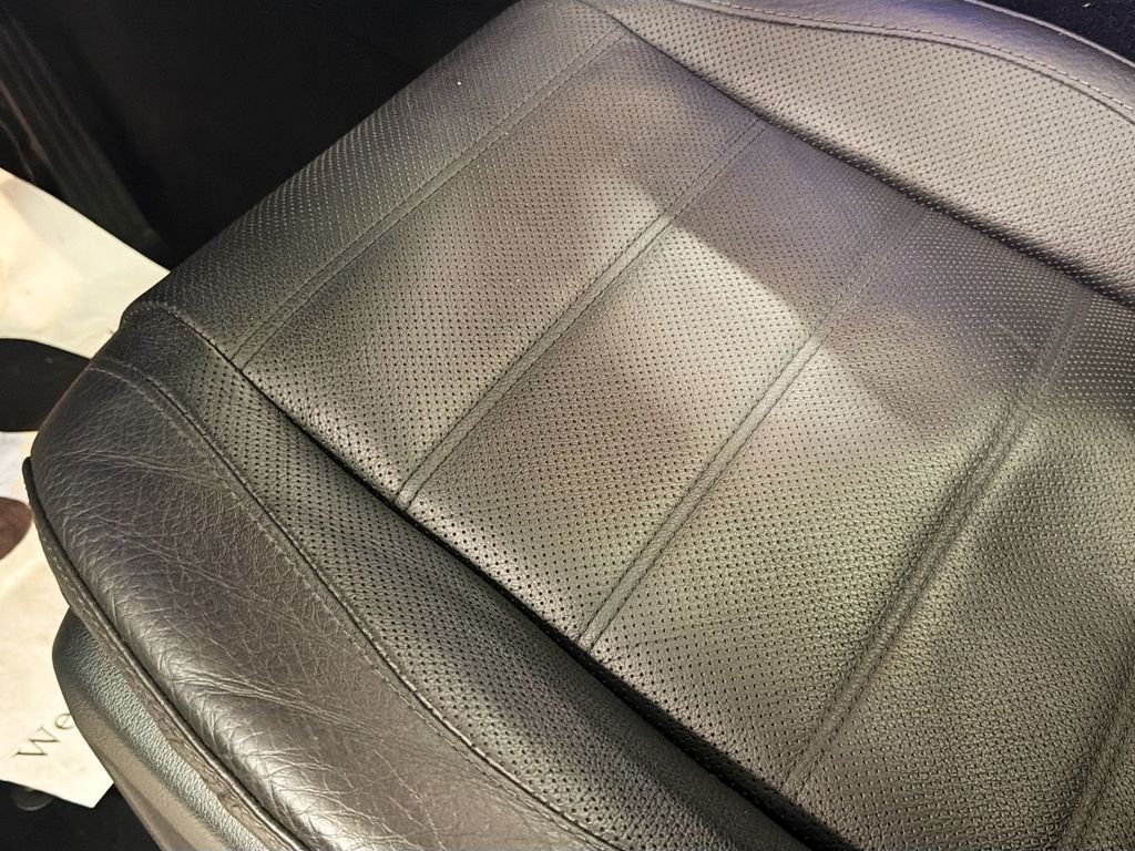 Certified Used 2024 Cirrus Silver Metallic Mercedes-Benz GLE 450 image 21