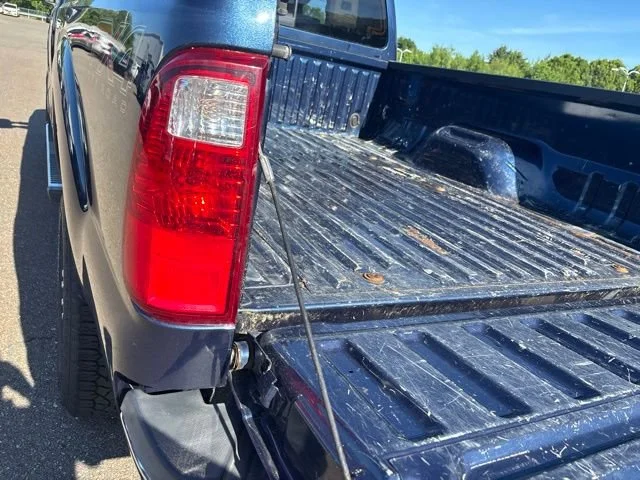 Used 2014 Blue Ford Lariat image 10