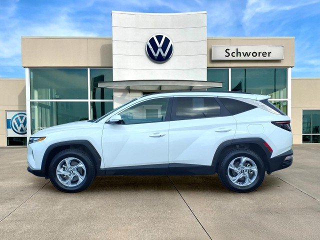 Used 2022 Quartz White Hyundai SEL image 1