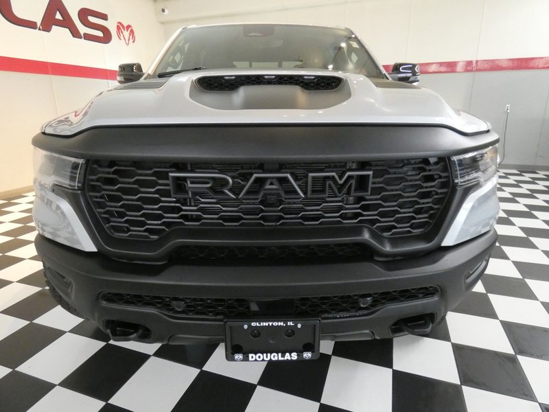 New 2026 Silver Zynith Exterior Paint RAM RHO 4x4 Crew Cab 5