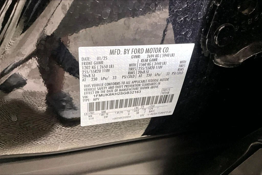 Certified Used 2025 Black Metallic Ford ST-Line image 27