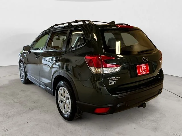 Used 2023 Cascade Green Silica Subaru Base image 3