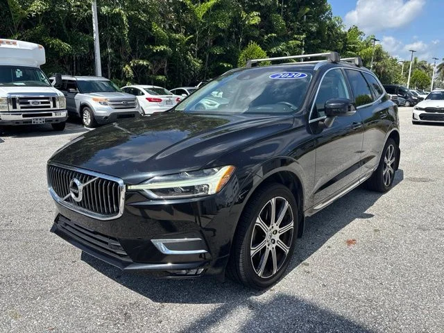 Used 2020 Onyx Black Metallic Volvo T6 Inscription image 5