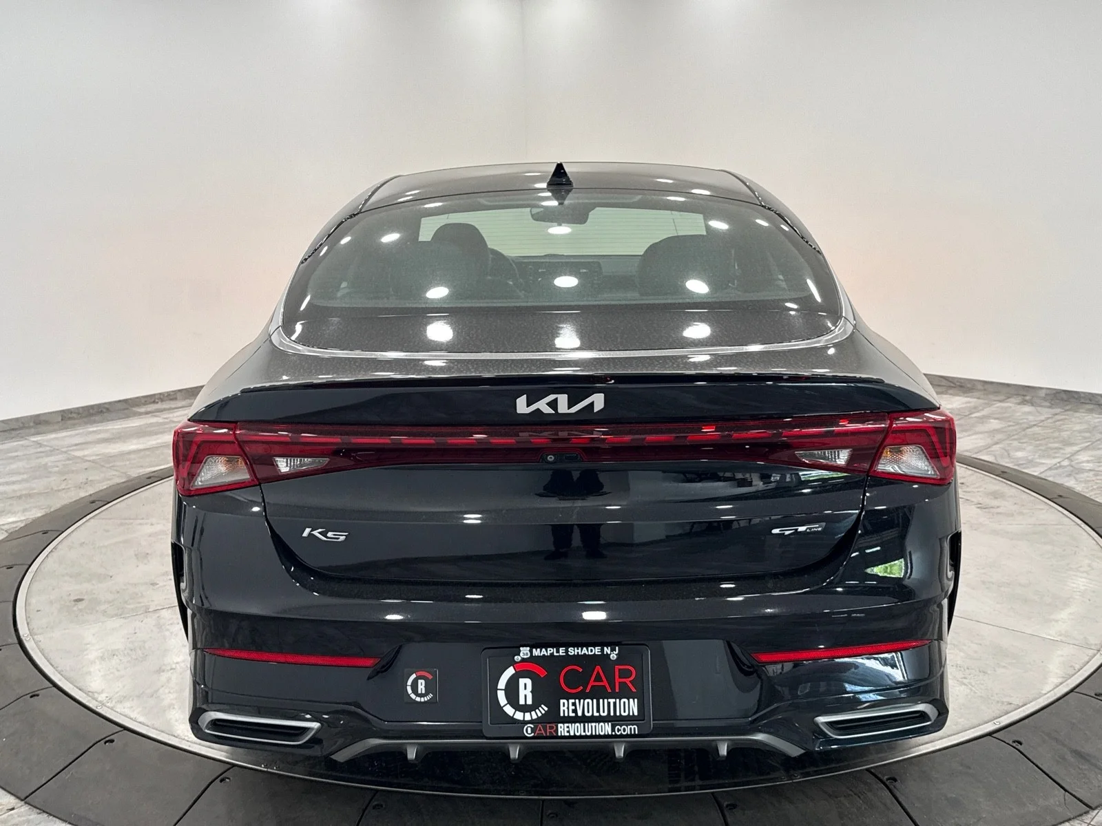 Used 2022 Ebony Black Kia GT-Line AWD image 6